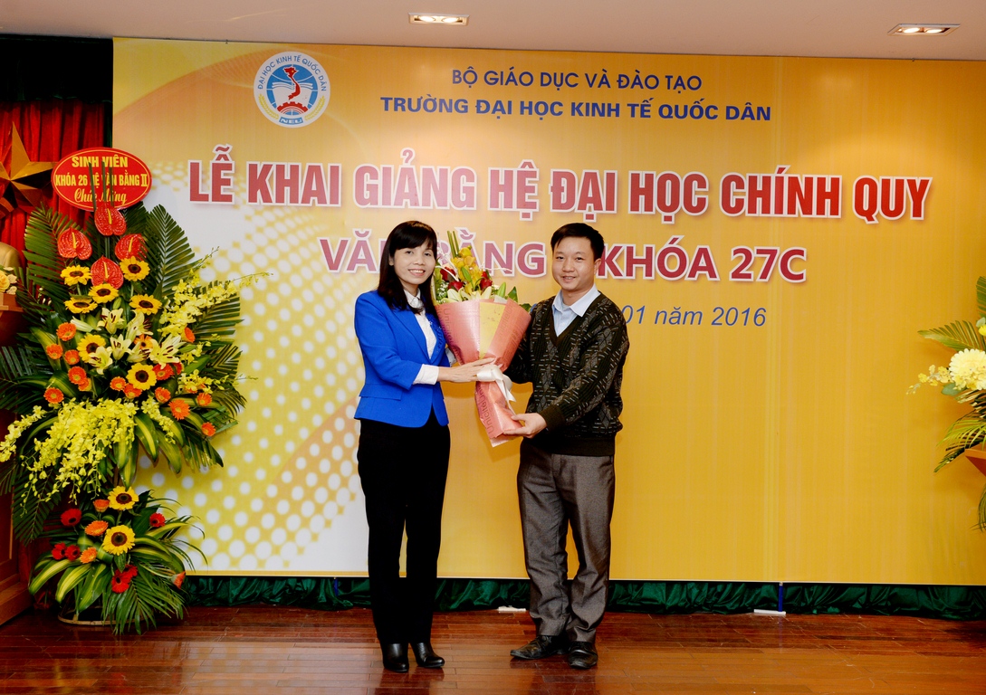 Description: C:\Users\Administrator\Desktop\MTDT\DSC_2996 (Copy).JPG