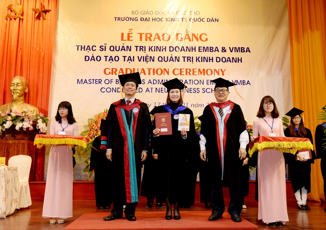 Description: C:\Users\Administrator\Desktop\MTDT\DSC_3157 (Copy).JPG