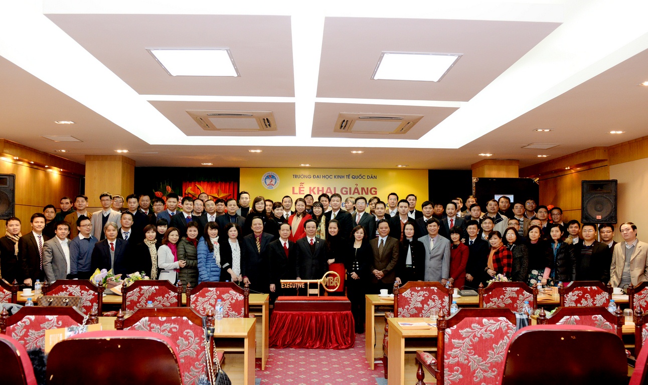 Description: Description: D:\Anh hoat dong KTQD\Thac si cao cap\DSC_4062 (Copy).JPG