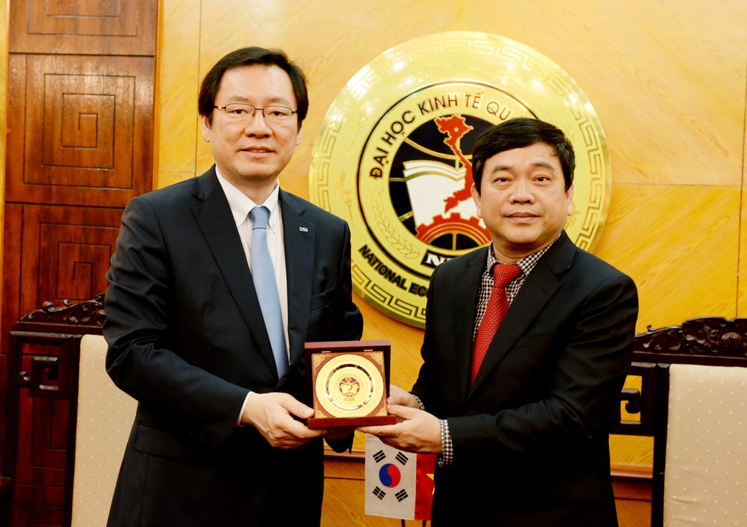 Description: C:\Users\Admin\Desktop\Resized Images\DSC_5717 (Copy).JPG