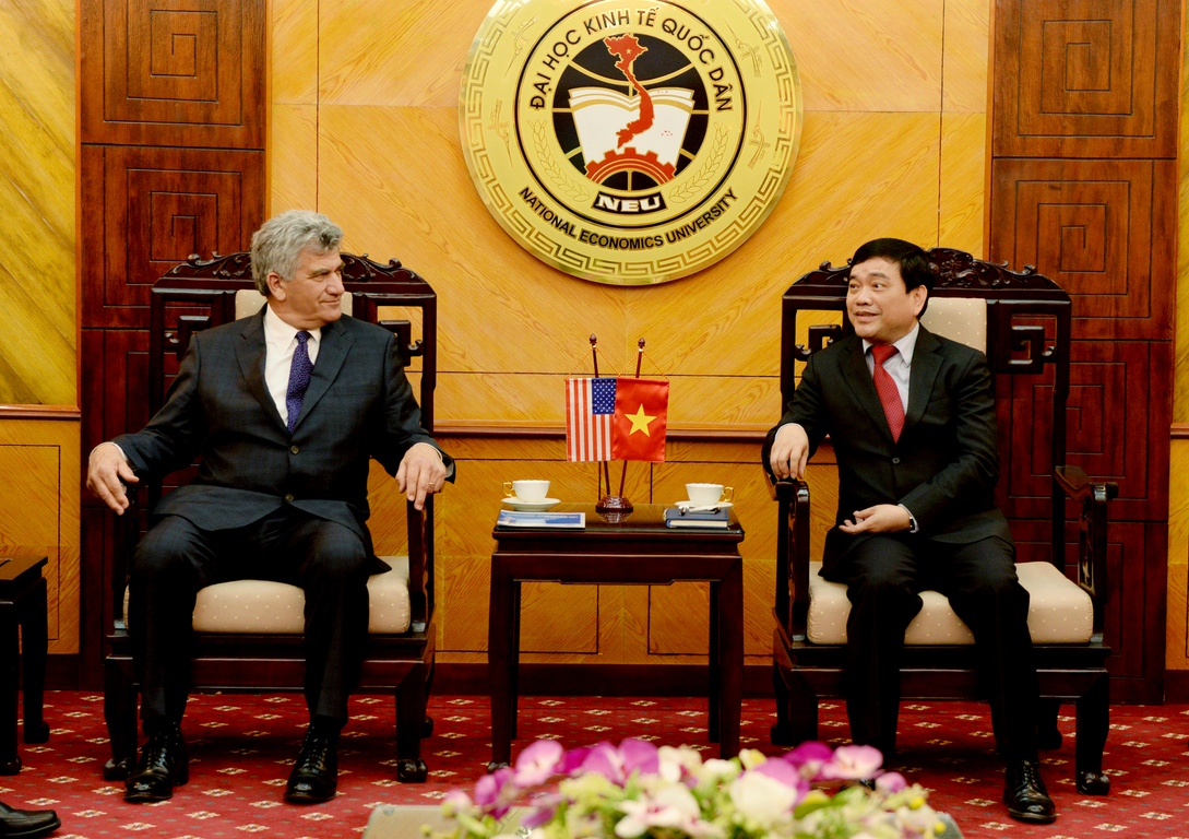 Description: C:\Users\Admin\Desktop\Resized Images\DSC_7605 (Copy).JPG