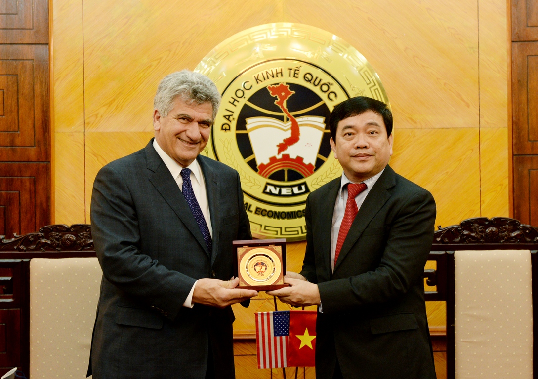 Description: C:\Users\Admin\Desktop\Resized Images\DSC_7614 (Copy).JPG