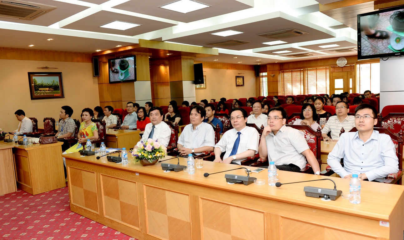 Description: C:\Users\Admin\Desktop\Resized Images\DSC_2012 (Copy).JPG