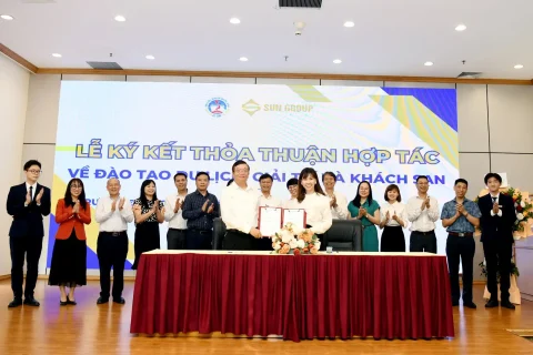 00743d12-51e9-44a6-82c3-771347644200