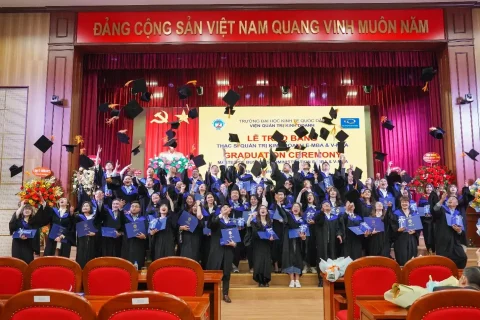 00cecc39-8b83-4cab-a0fc-42baa9f4a83e