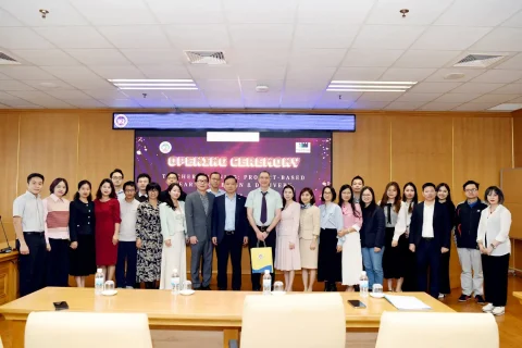 045a306f-57b8-4622-b445-03c68452150b