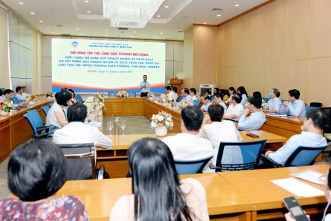 070c9866-84a5-401c-8aa5-f81574bde28d