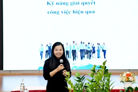 0e9c4567-8985-443d-880e-5af01e527bbb