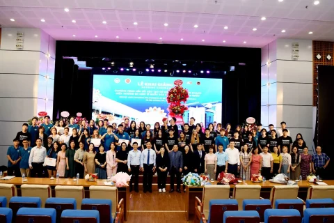 1c43c42f-a2ed-48bb-b753-0e53034664e9