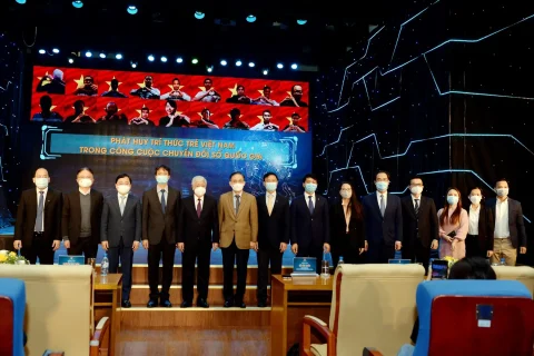 1e65c81e-d24d-450e-abd1-96e07806c4dd