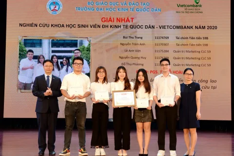 213d8df3-4940-454d-a825-8226bb6f4ef2