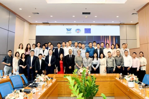 243ce702-aab0-4b96-b57b-379a5bccb4cd