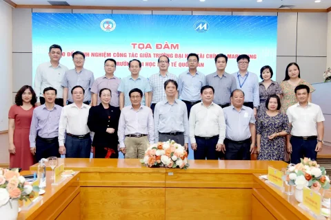 2b42b7b6-86a5-4948-acf8-b55ffccc0039