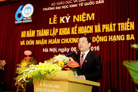 2b52e347-4abf-4b9a-986c-d963e1f0c14f