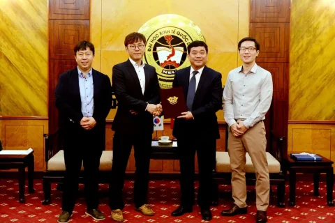 2be1e365-d53d-468b-a7e3-e41c7e82e610