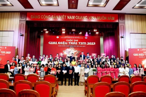 2c9cf4ce-d9ad-46e7-a8bb-9f40252a8b45