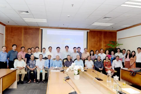 2e052136-c52d-47e9-aebd-2179002d8c08