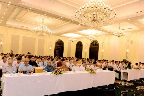 3dcde082-1010-4313-94b9-fd606dac309e