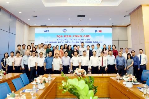 3e15217b-4b1b-4e80-a402-64528abf244f