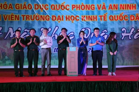 3f8f4c59-e869-4f55-bd12-7980ab3bef36