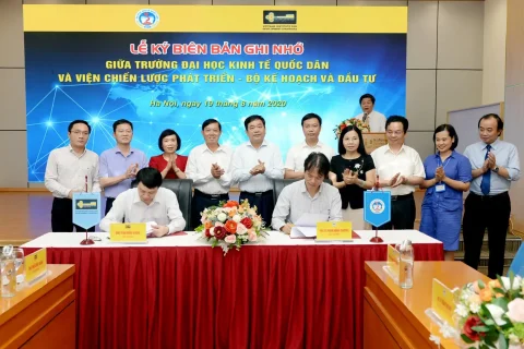 43fb2e9f-1758-452d-932b-73440aca1526