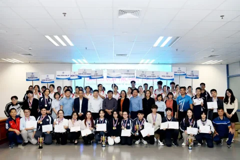 452ae28c-609f-456f-b524-f76d57ff1da3