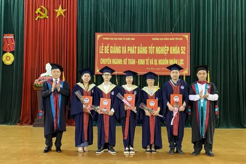 4b7f6bf9-4893-49c6-af49-4677ebad5b09