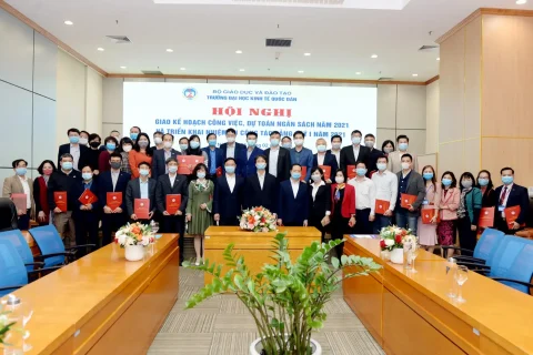 4f06ccd2-f4c6-4fd1-a6e6-8889584bb17e