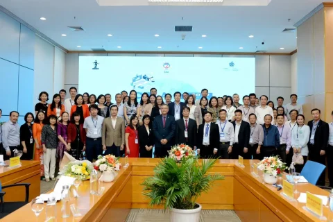 5633153c-73c8-480d-9c8b-866b490524e6