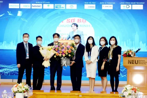 56501d3c-9008-4cd7-905e-6cd86e2a051b