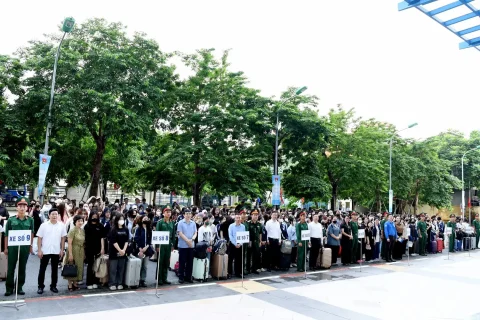 58d93523-2ff6-4eef-b8f7-d363a2e9a127