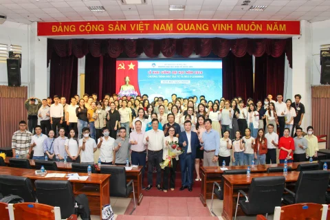 5990d0c8-0318-4824-8794-4f99a52aa3e3