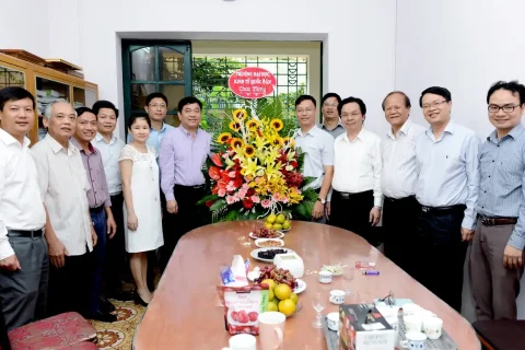 615570fb-e408-4bd8-a157-447e95c48330