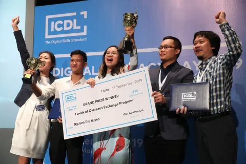 6271519e-fc11-433a-a4d5-085a812aa0f0