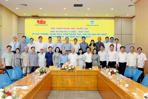 67844764-a44e-436d-89eb-4f4c9ca7a259