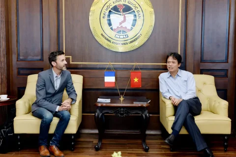 67e68fd7-f09d-43f9-a7ad-38bdc84a4160