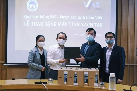 6b38bcb3-5e18-4347-ade7-bf034e7bf8bf