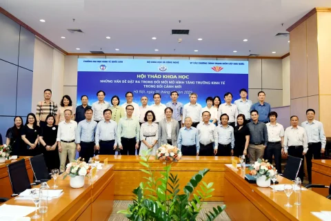 6d816669-9866-4c69-8e85-a9c880cedea2