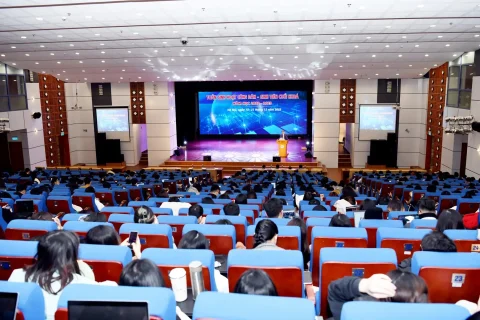 6e02cbe2-45e1-4d70-9148-bd7f4956512e