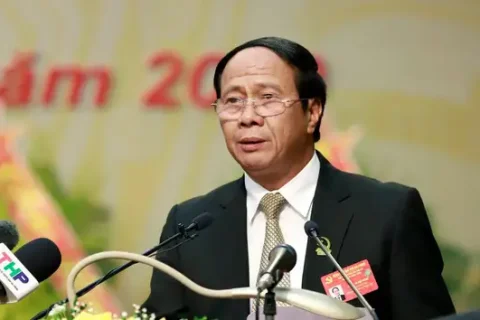 6ebd9c58-6aa6-423e-99e8-8a7702faa0c8