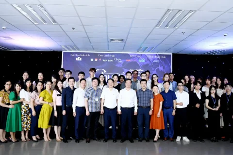 6edbeb02-cde6-4d0b-8316-2a0f147fb884