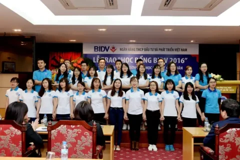 75cf99d0-3c28-49d2-87d0-dea5b02223ae