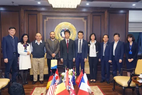 76254592-a80d-4810-a54d-7540200edc4d