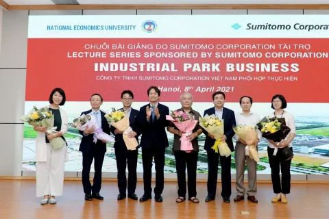 7637ce0e-024e-4928-a80b-cc9637cdc914