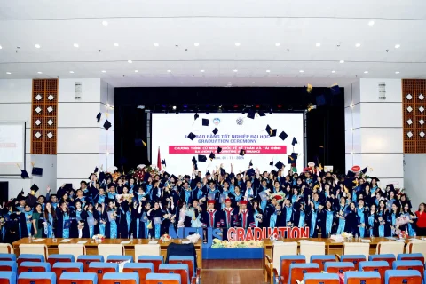 76db6cb9-4a34-46ad-b043-6d5449ee7ffe