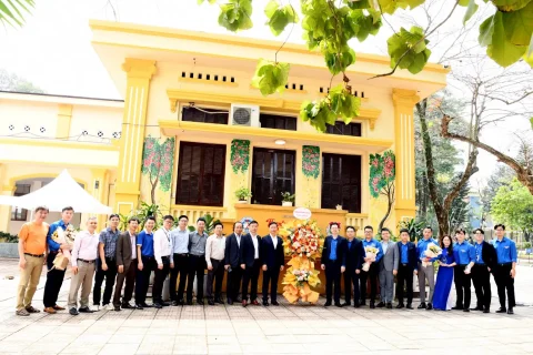 79f3b4c9-79ff-4421-9cc2-e9a2e0becb76