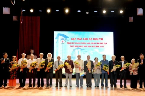 7e9dec34-4b77-4b79-a36b-e4e52195bb18