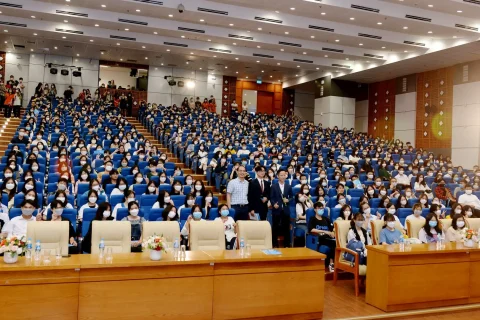 7eda1760-045e-4a6e-94cf-94da8c90b7f2