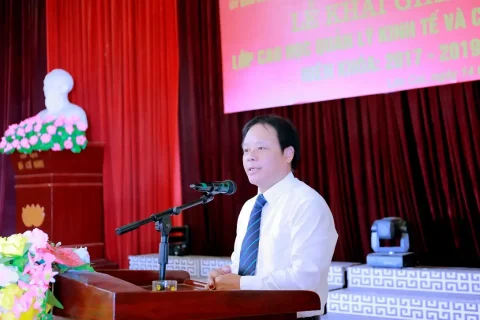 7f02800c-0460-4a58-bd53-a22a427e9927