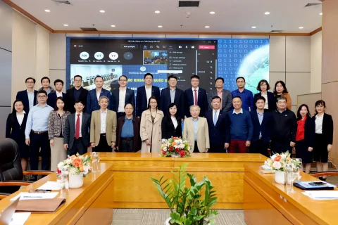 87e72464-2b35-4d9e-a907-e994b1a444cf